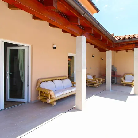 Ferienhaus Rose 2352