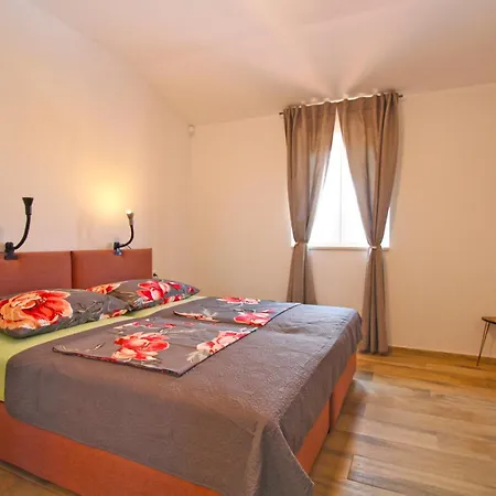 Rose 2352 Holiday home *